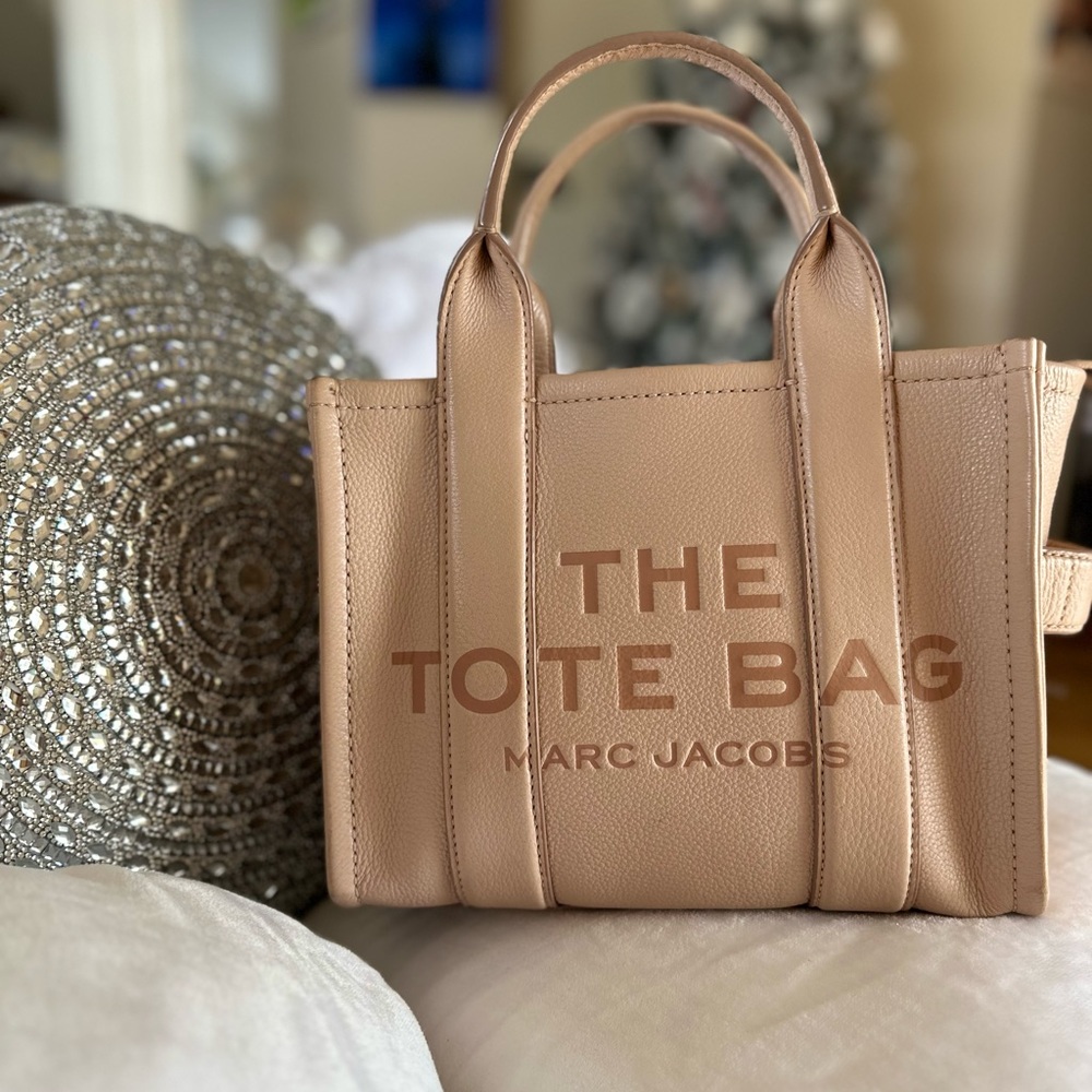 The Marc Jacobs small full leather Tote “Dusty Rose”